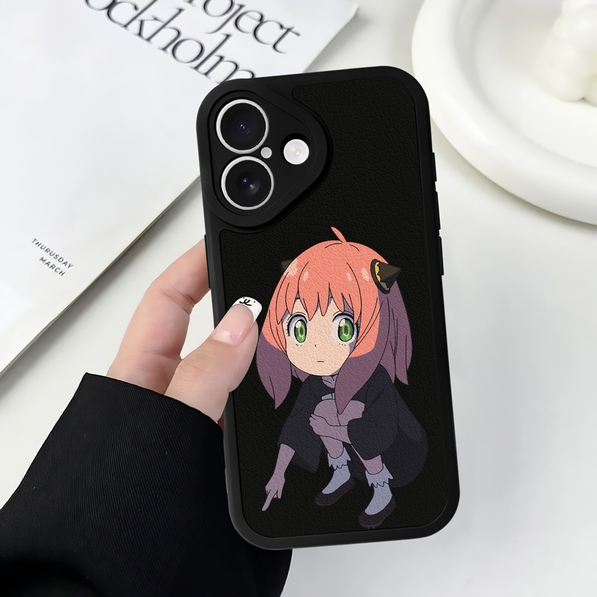 （画像用） SPY×FAMILY间谍家家酒 【iPhone 16シリーズ対応】シリコンスマホケース（レザー調） 材質：シリコン